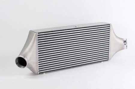 HyperTune 660 x 320 x 100 - Single Core Intercooler - Cast GTR Tanks To Suit BCNR33 3.5" In / Out - Silicone"